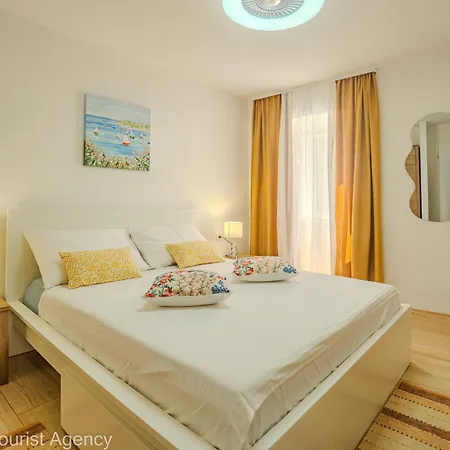 House Plaza Near 別荘 *